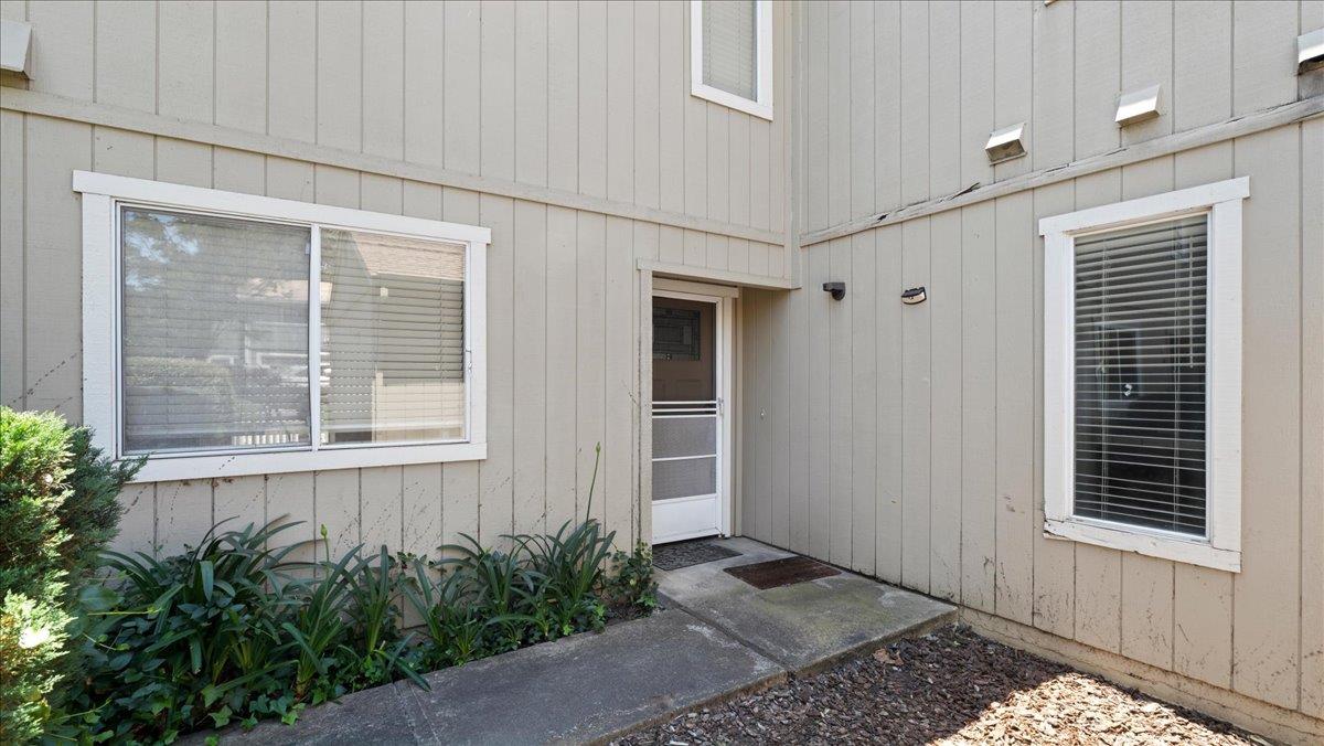 3342 Village Court