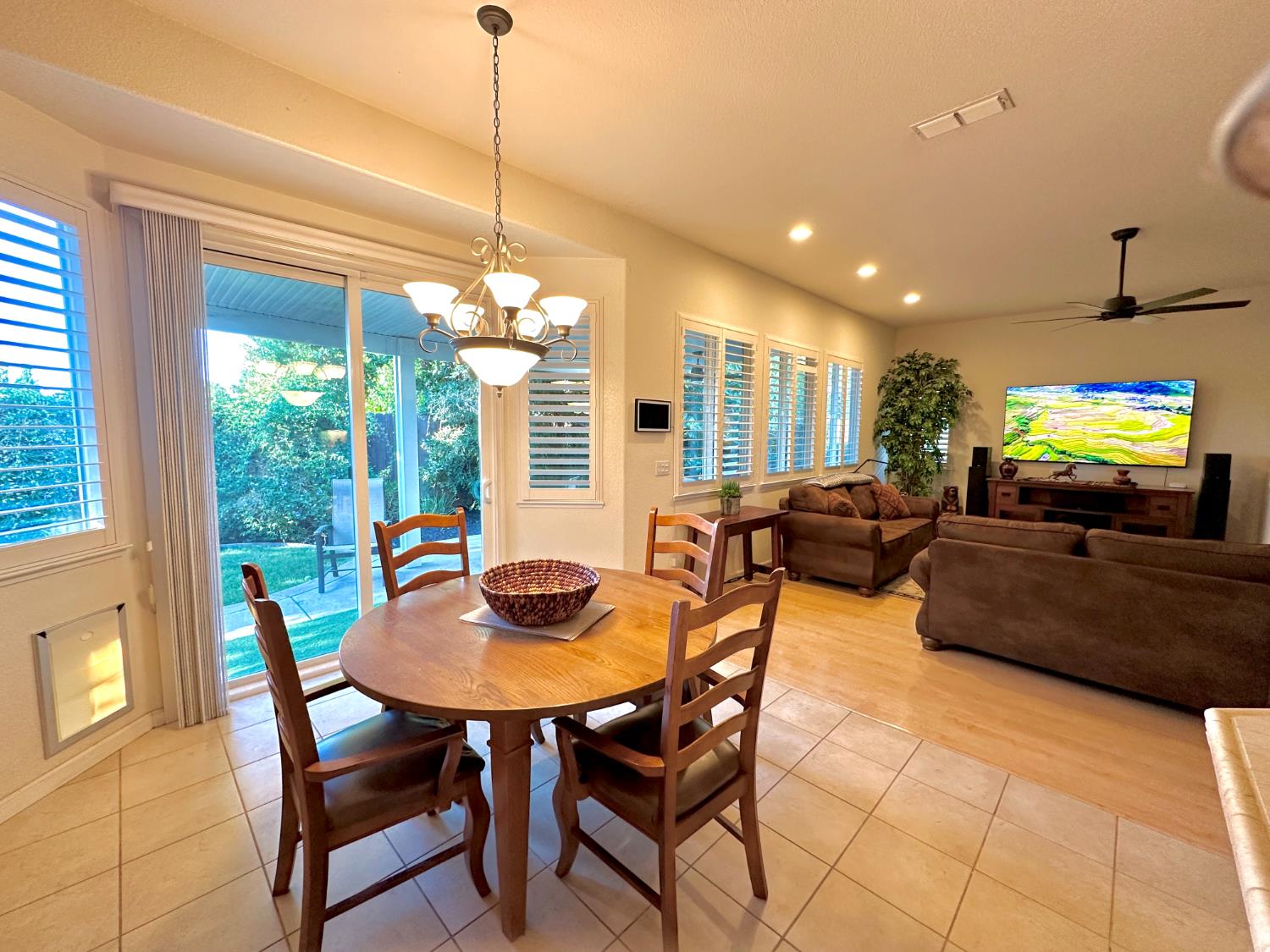 2303 Petruchio Way