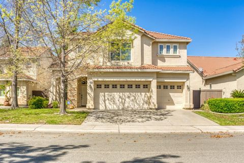2144 Riggs Avenue Sacramento CA 95835