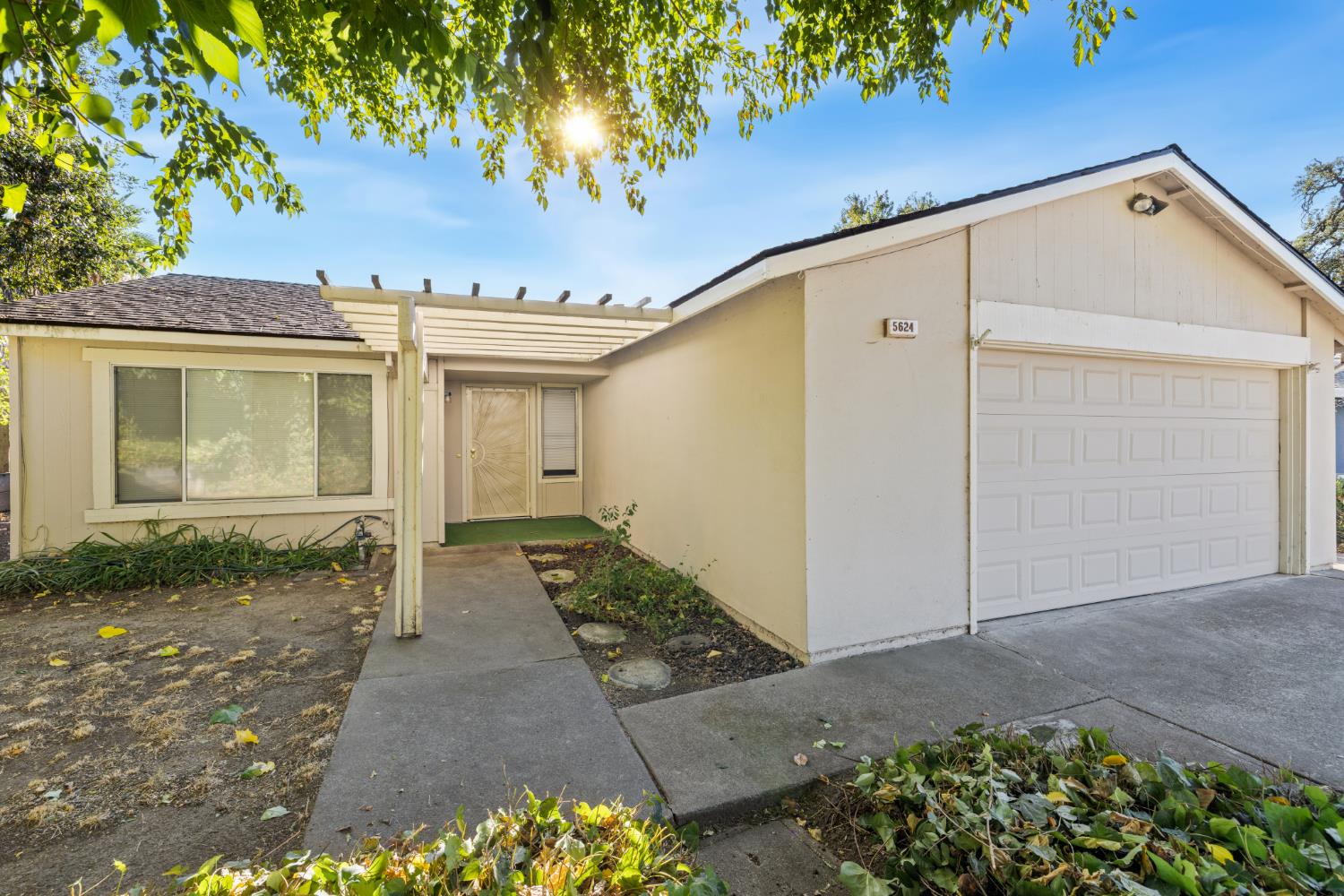 5624 Phlox Court