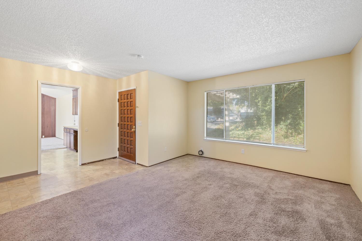 5624 Phlox Court