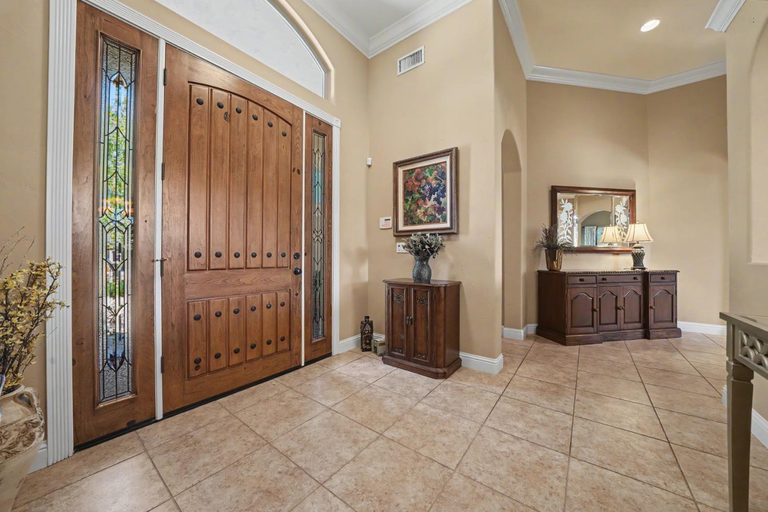 2086 Oak Creek Drive 1