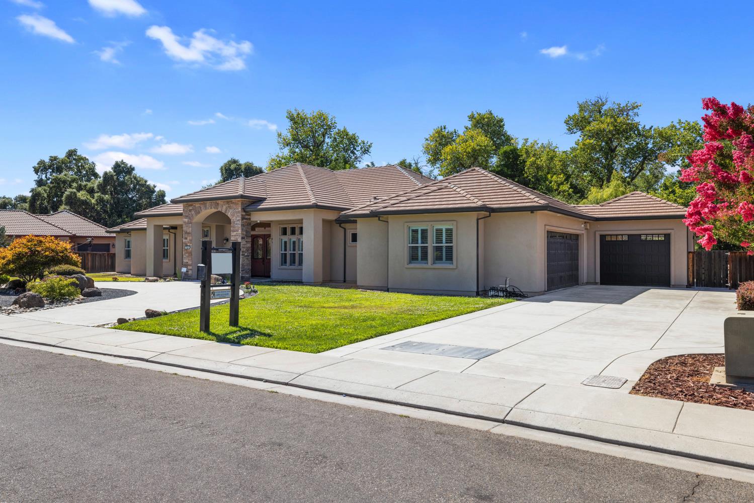 10725 Goldsborough Circle