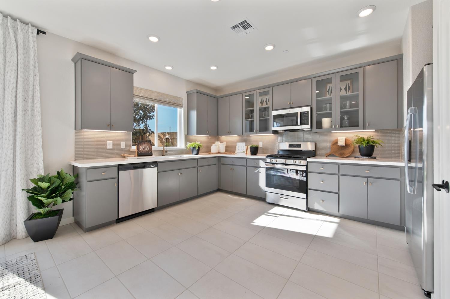 2584 Constellation Circle