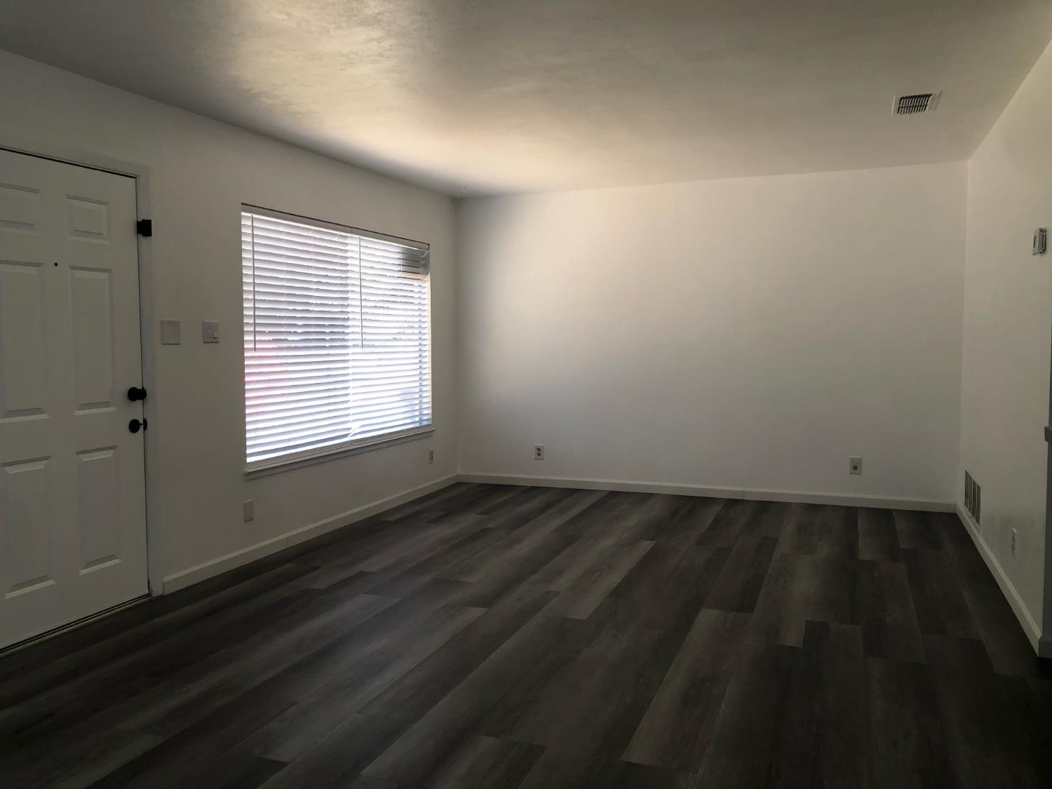 2201 Edgewater Road