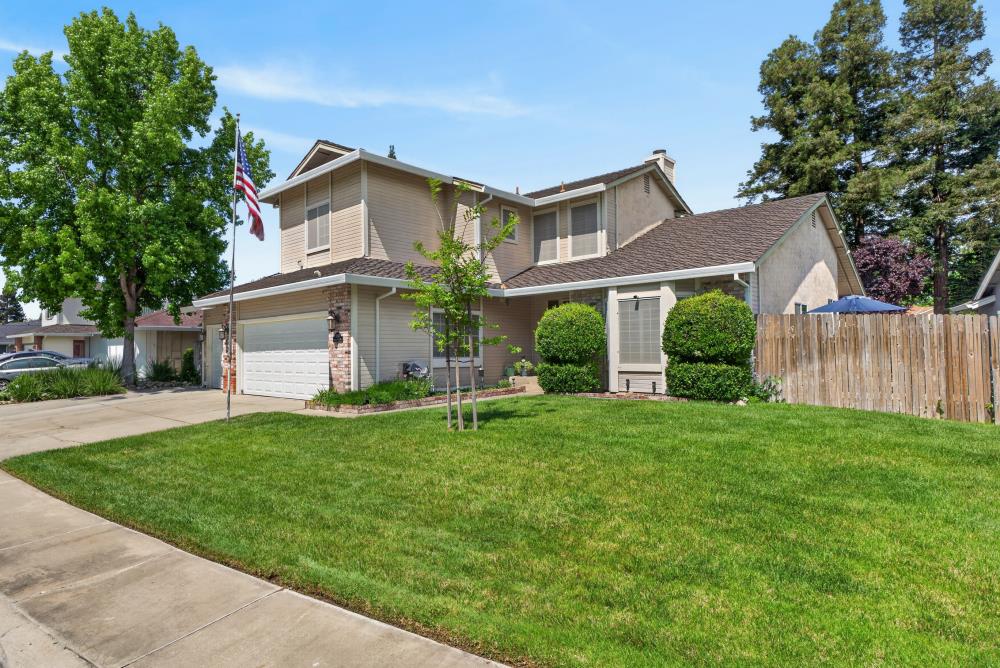 5937 LAGUNA VILLA Way