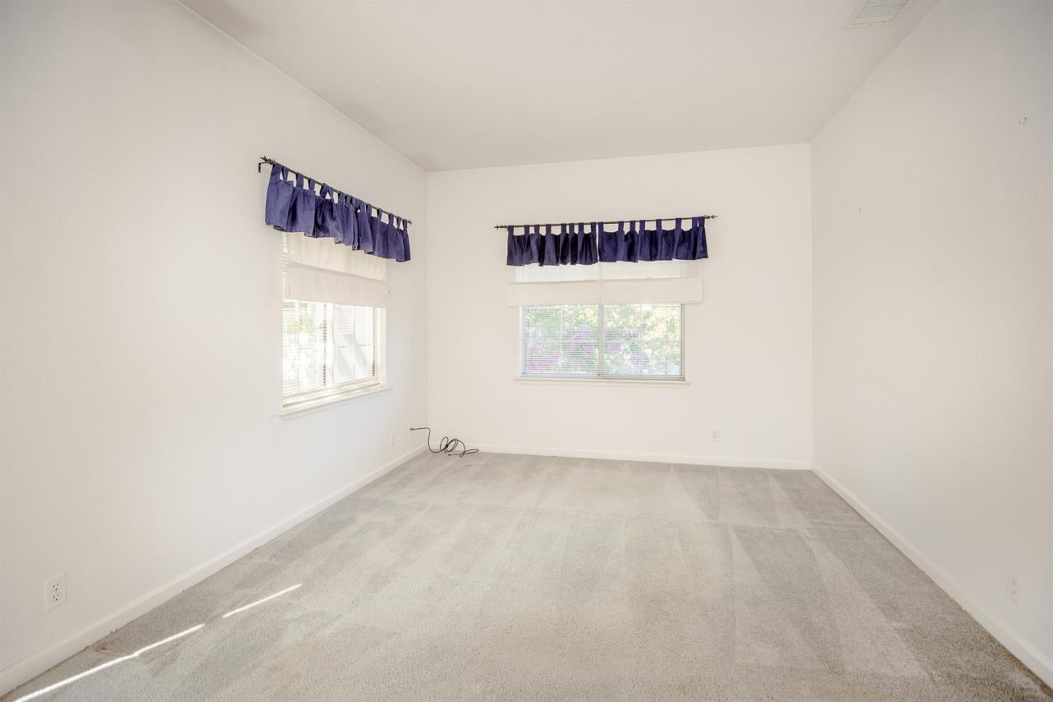 1045 Greene Terrace
