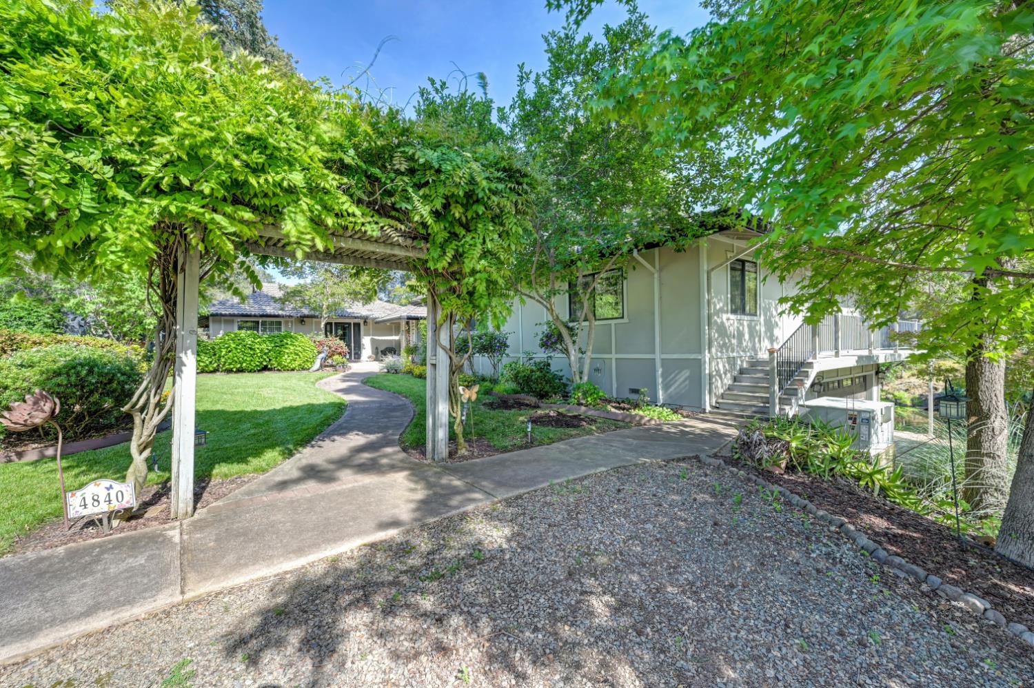 4840 Frog Pond Road
