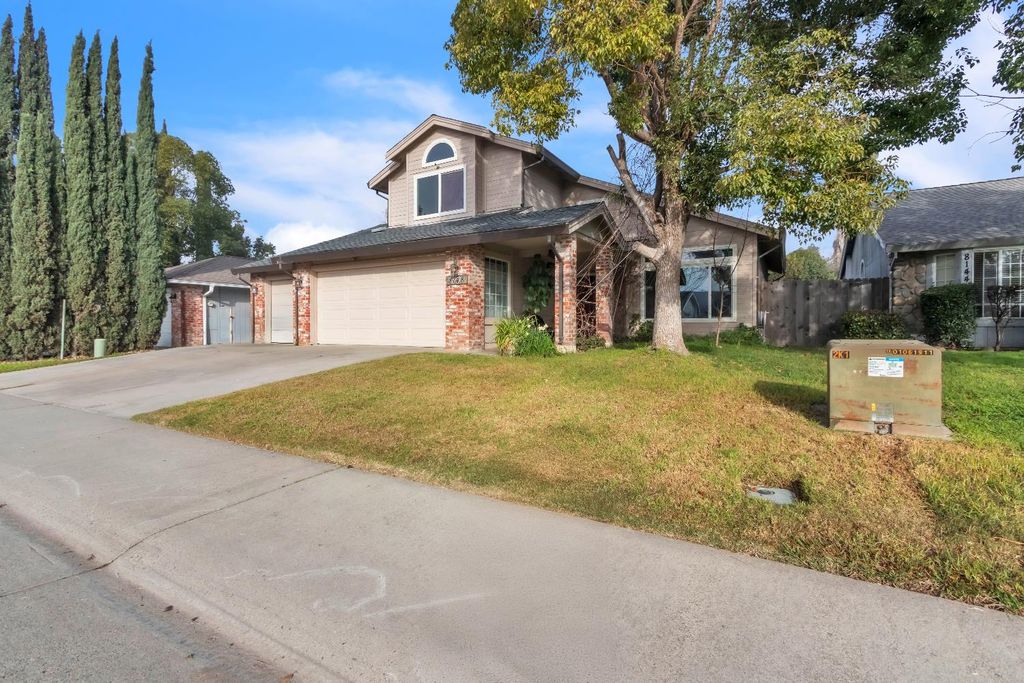 Photo of 8148 Orchid Tree Way, Antelope, CA 95843 (MLS # 226006001)