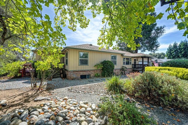 9305 MOSQUITO RD, PLACERVILLE, CA 95667 - Image ba6a04c5458cd4d2e1c8b5b67fd4efd5/3632355756