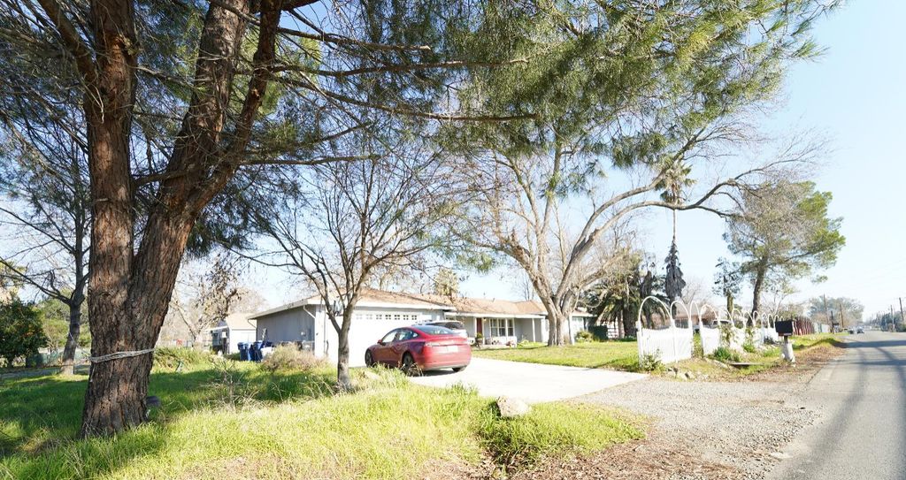 Photo of 3309 I Street, North Highlands, CA 95660 (MLS # 226006947)