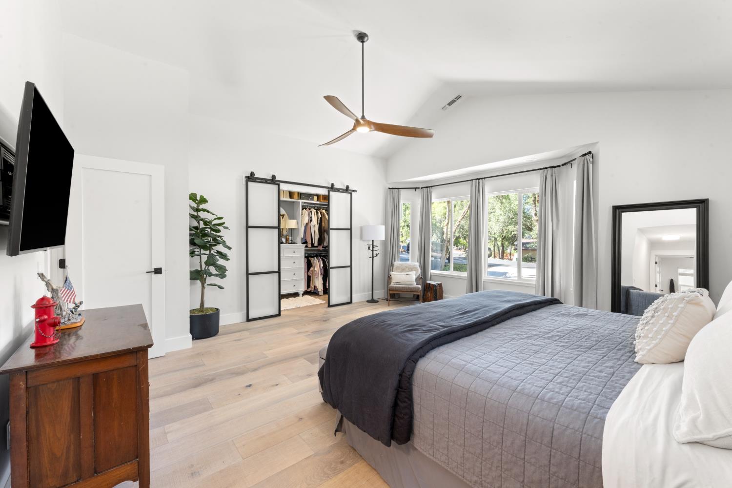 11101 Greenbriar Way