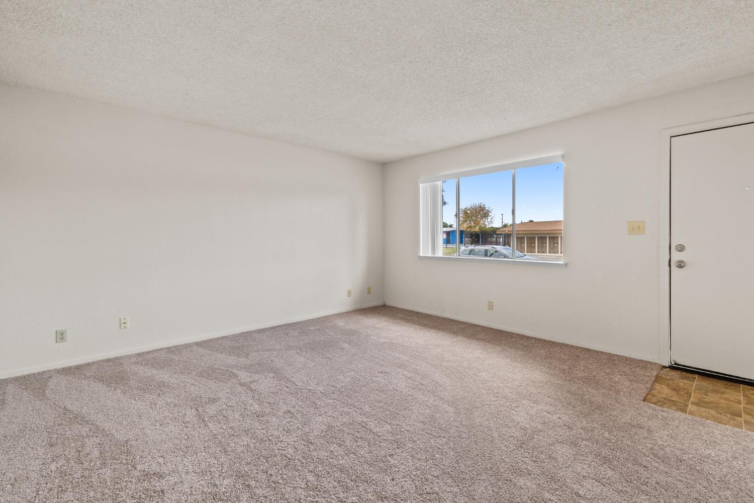 115 La Fresa Court 1