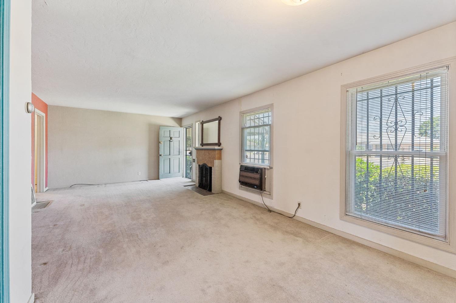 5532 Fruitridge Road