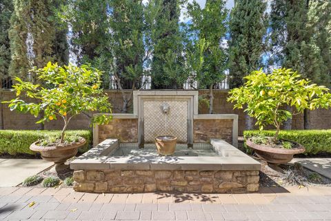 2430 Pavilions Place Lane 612 Sacramento CA 95825