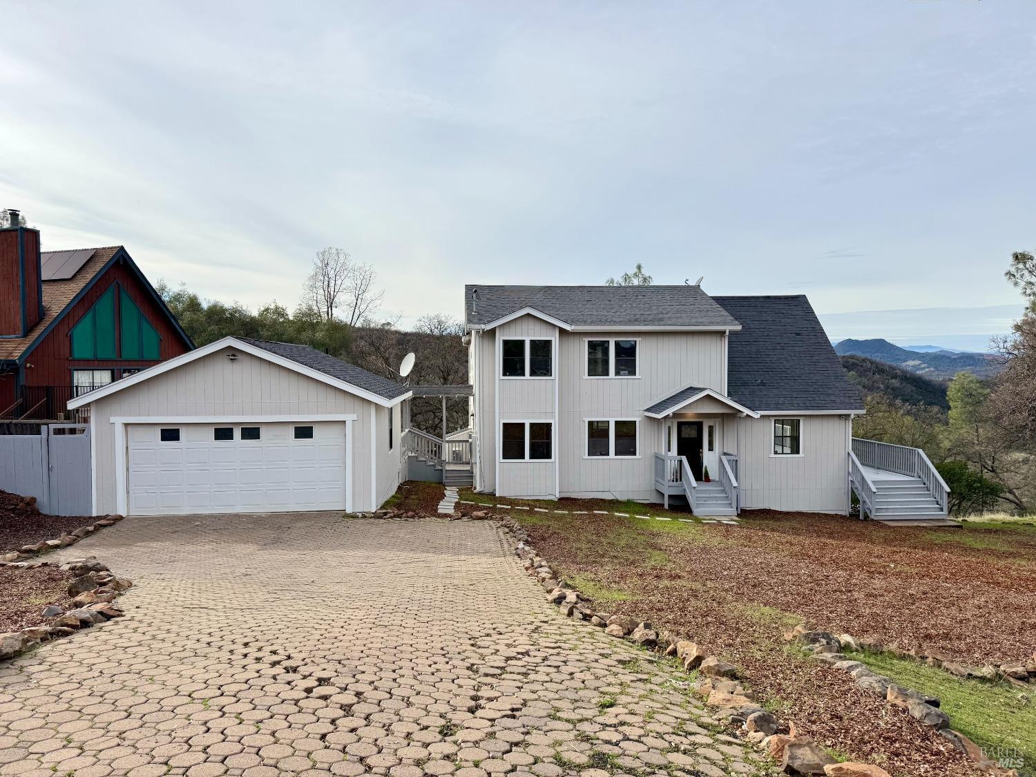 Listing image 1