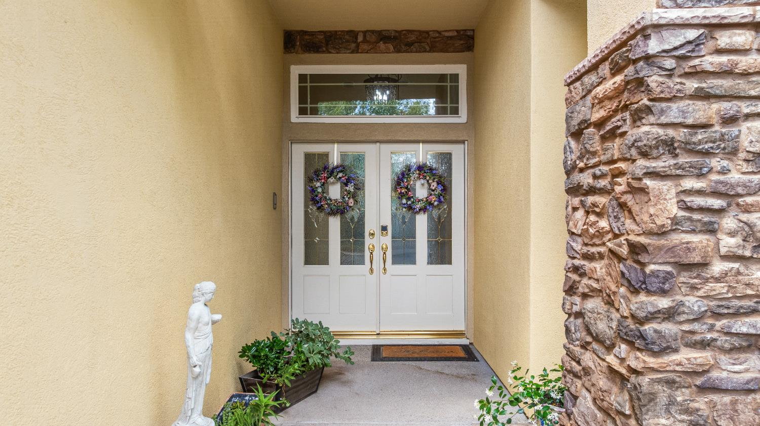 1670 Tahoe Circle