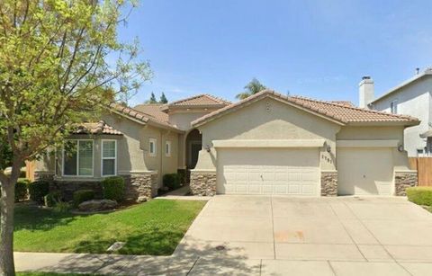 1791 Rio Vista Way Yuba City CA 95993