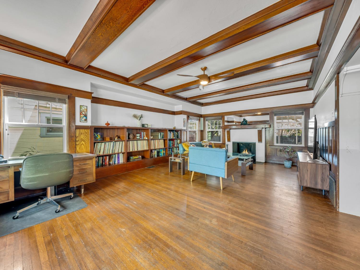 Stockton, California 95204, United States, 3 Bedrooms Bedrooms, ,2 BathroomsBathrooms,Residential,Pending,104629