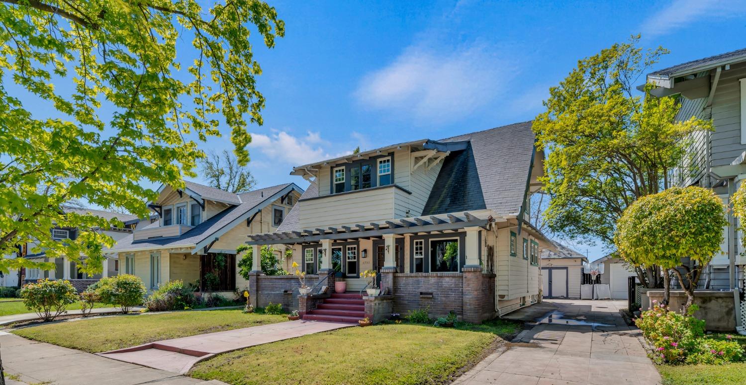 Stockton, California 95204, United States, 3 Bedrooms Bedrooms, ,2 BathroomsBathrooms,Residential,Pending,104629