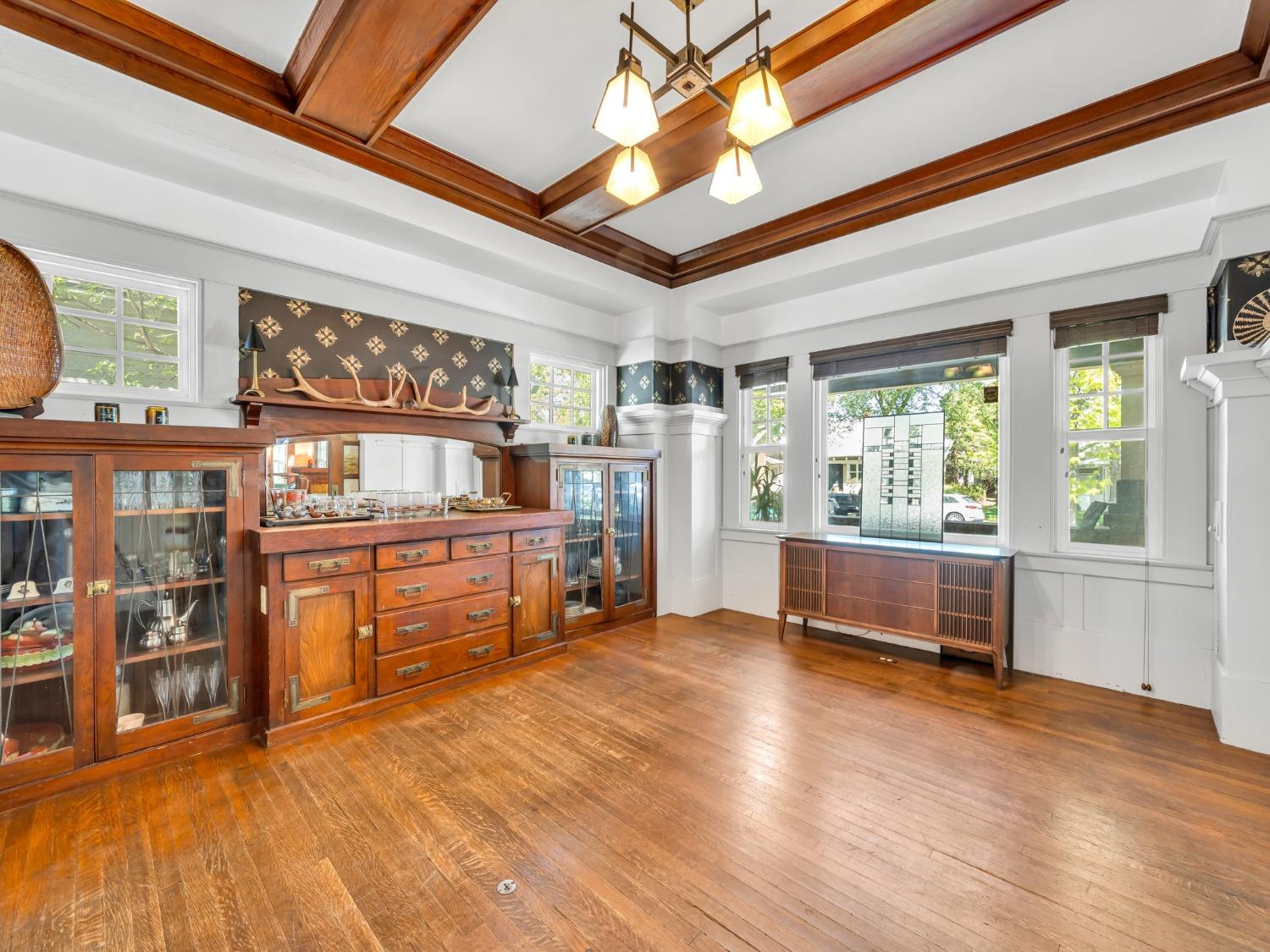 Stockton, California 95204, United States, 3 Bedrooms Bedrooms, ,2 BathroomsBathrooms,Residential,Pending,104629