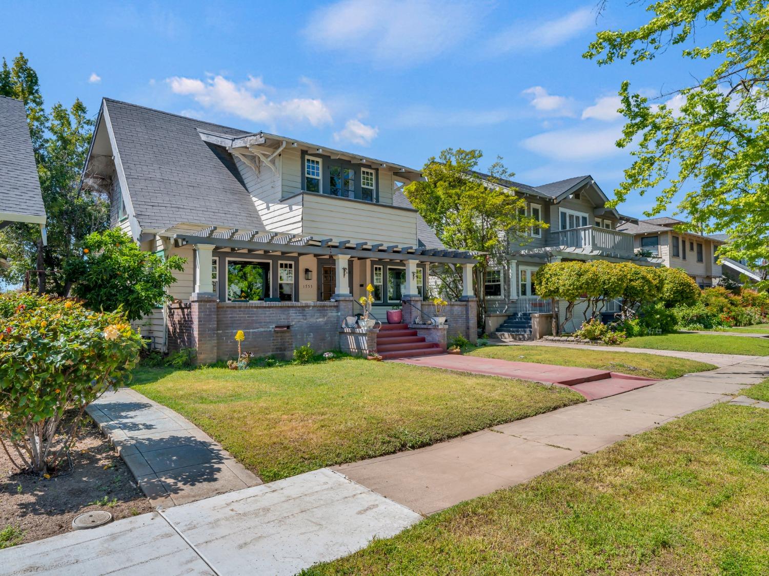 Stockton, California 95204, United States, 3 Bedrooms Bedrooms, ,2 BathroomsBathrooms,Residential,Pending,104629