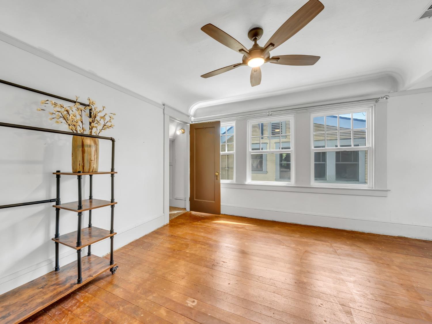 Stockton, California 95204, United States, 3 Bedrooms Bedrooms, ,2 BathroomsBathrooms,Residential,Pending,104629