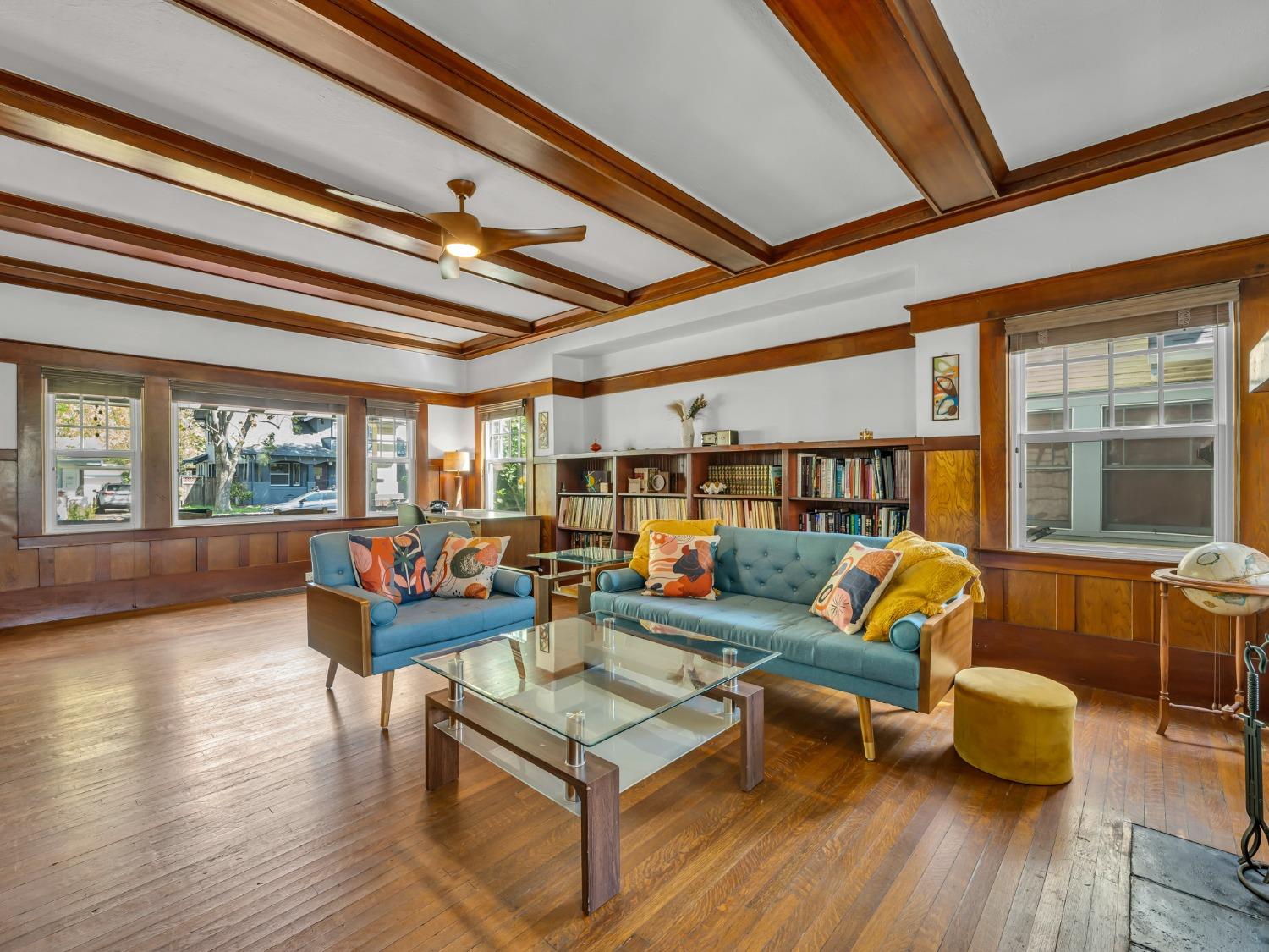 Stockton, California 95204, United States, 3 Bedrooms Bedrooms, ,2 BathroomsBathrooms,Residential,Pending,104629