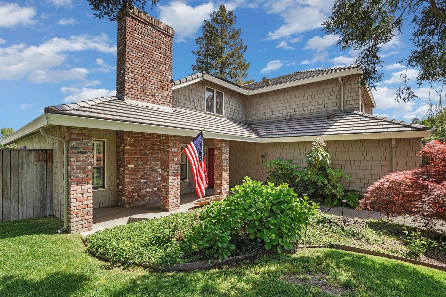 5738 Shelldrake Court