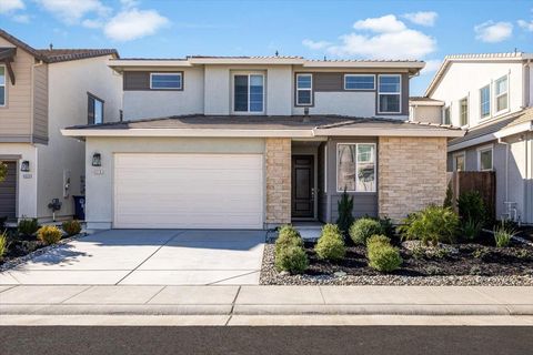 4316 Castle Crag Street Rancho Cordova CA 95742