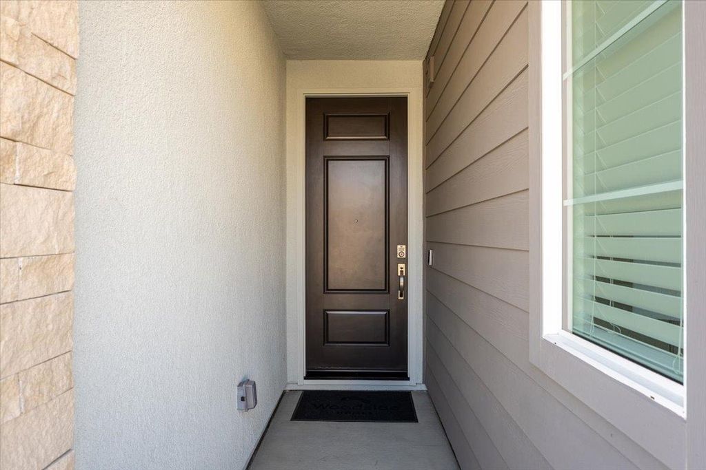 Photo of 4316 Castle Crag Street, Rancho Cordova, CA 95742 (MLS # 226015610)