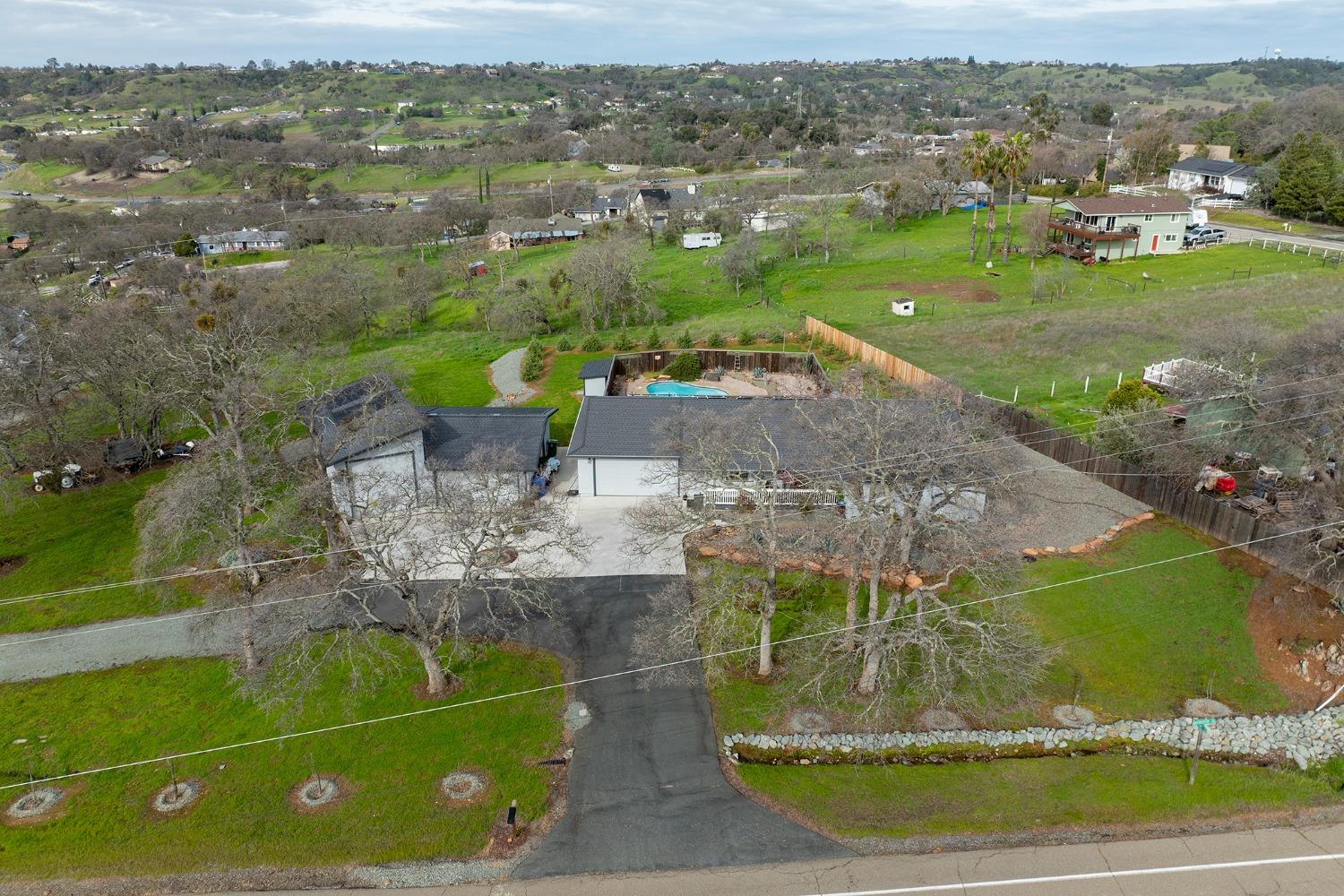 2318 Hartvickson Lane