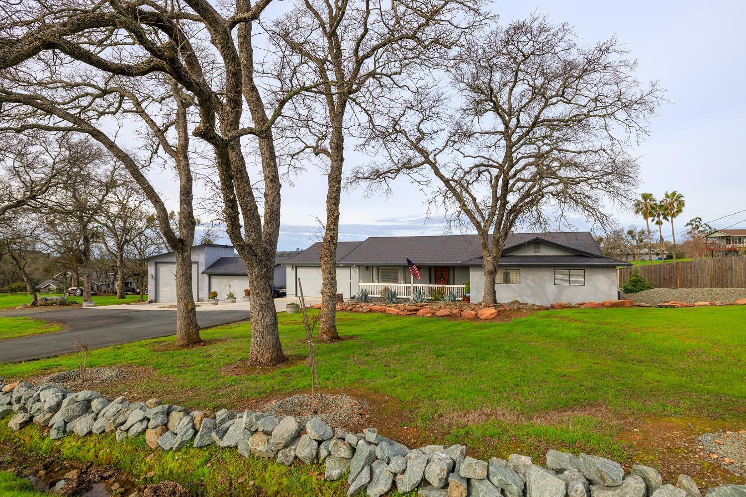 2318 Hartvickson Lane