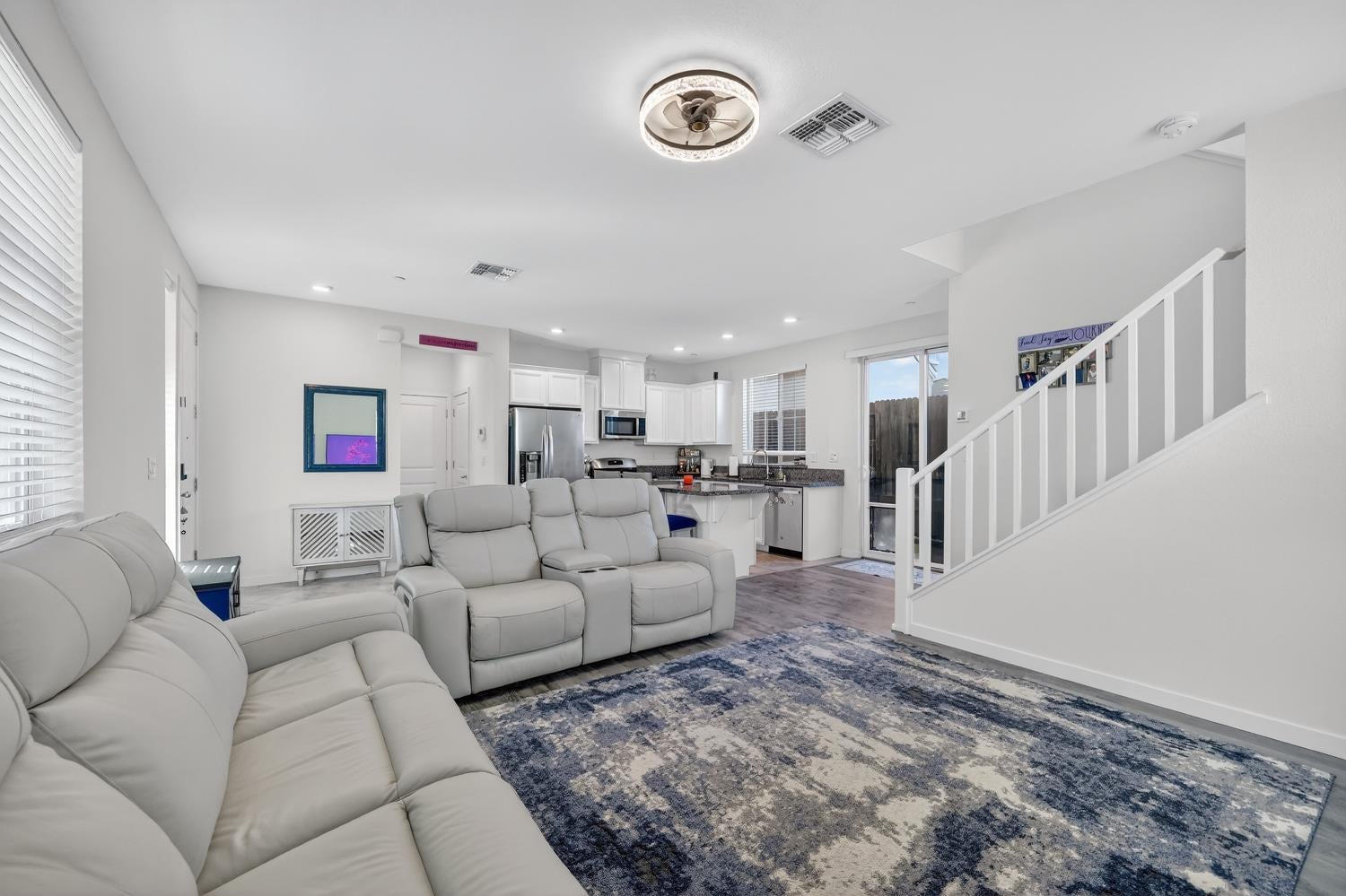 6 Aurum Park Court