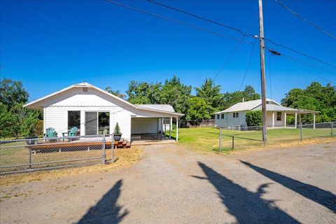3990 Noah Lane Loomis CA 95650