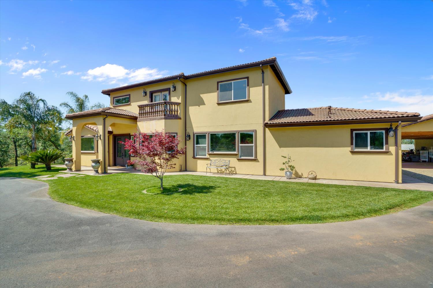 10383 Camanche Parkway