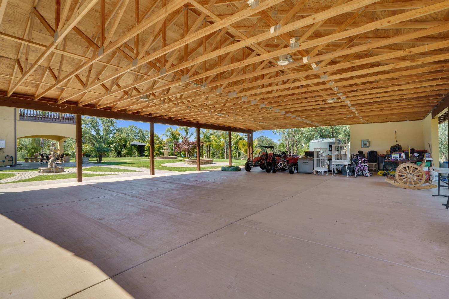 10383 Camanche Parkway