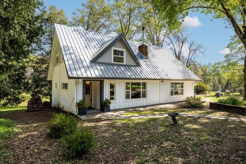 Photo of 4963 Del Haven Road, Placerville, CA 95667 (MLS # 226029283)