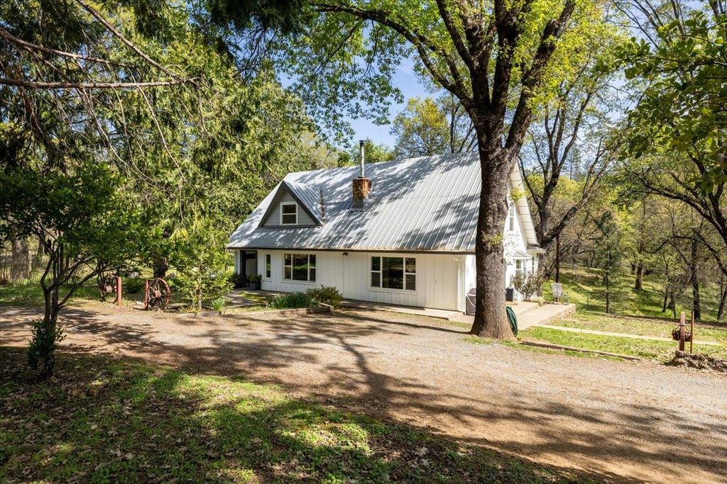 Photo of 4963 Del Haven Road, Placerville, CA 95667 (MLS # 226029283)