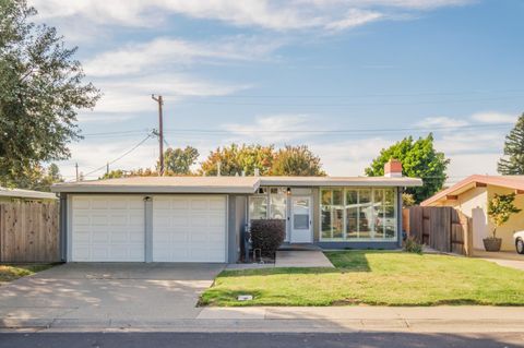 724 Julian Drive West Sacramento CA 95605