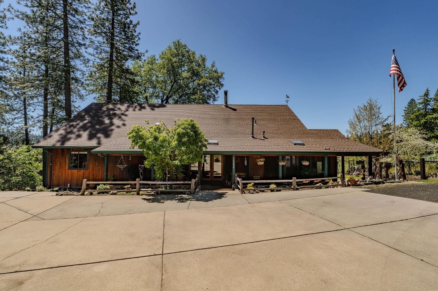 25624 Sherwood Drive