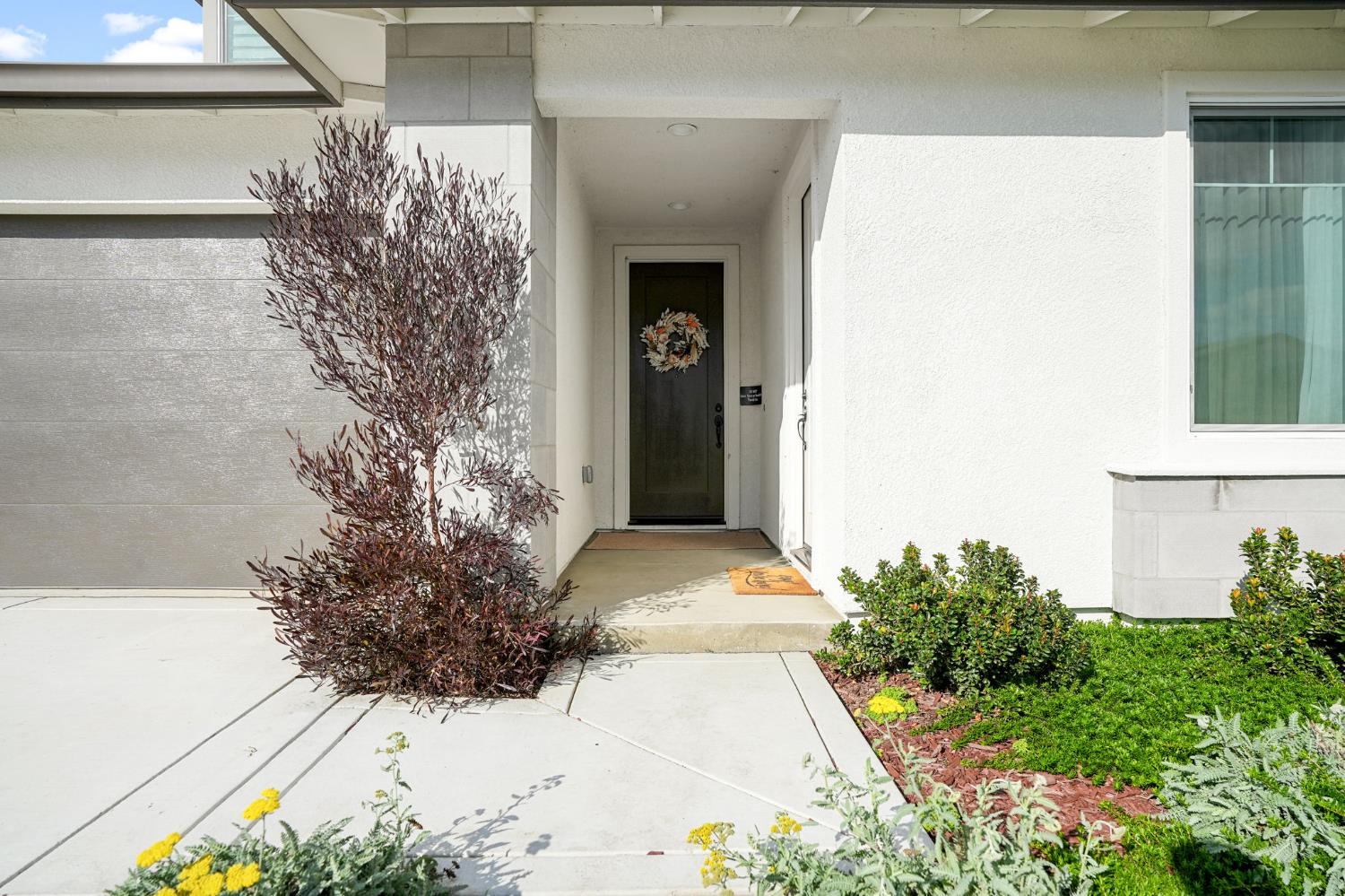 16283 Brownstone Avenue