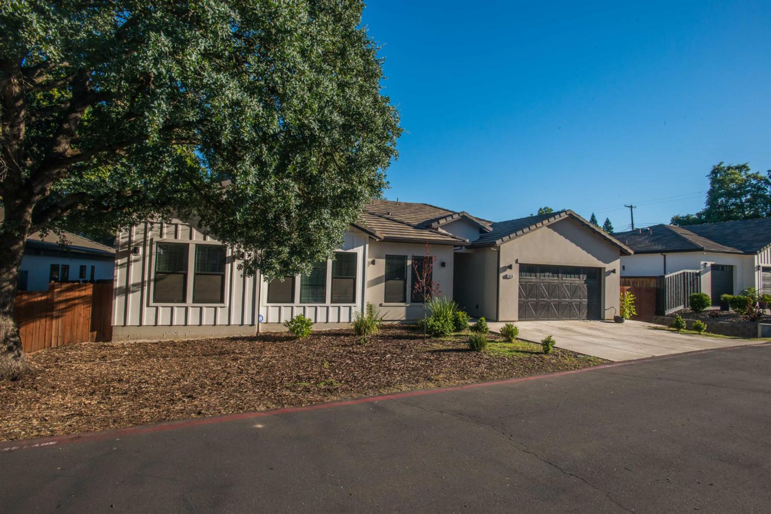 7810 Hutton Creek lane