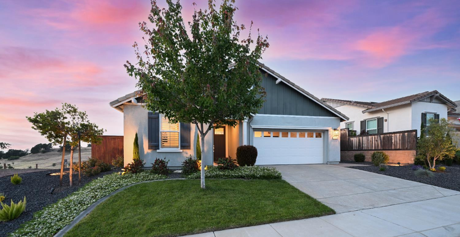 102 Chesapeake Court