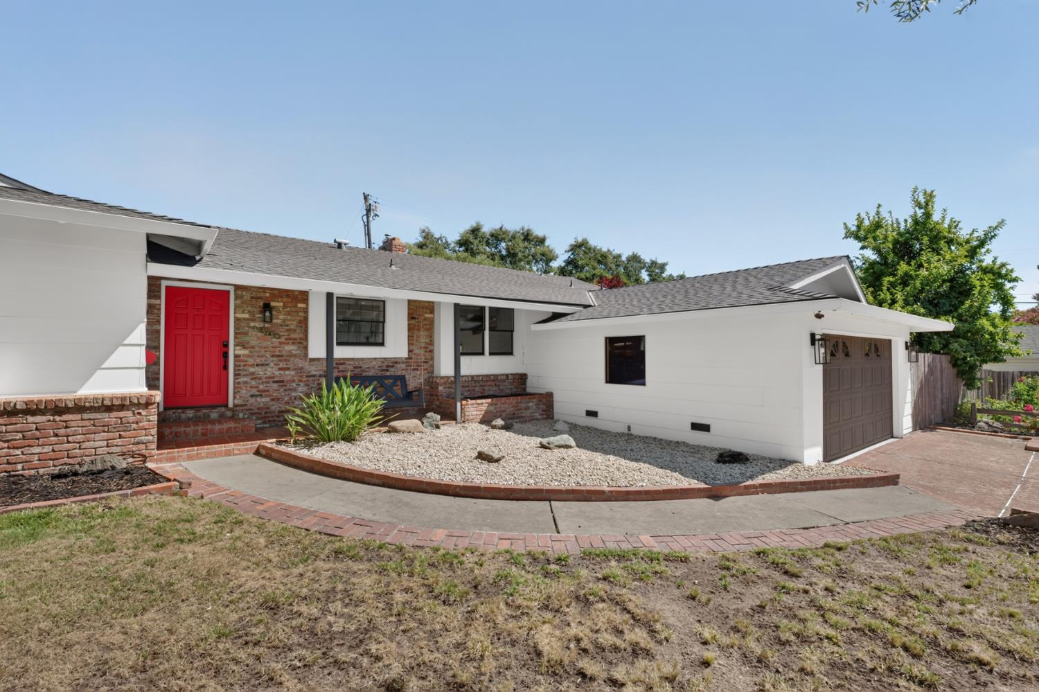 4360 Galewood