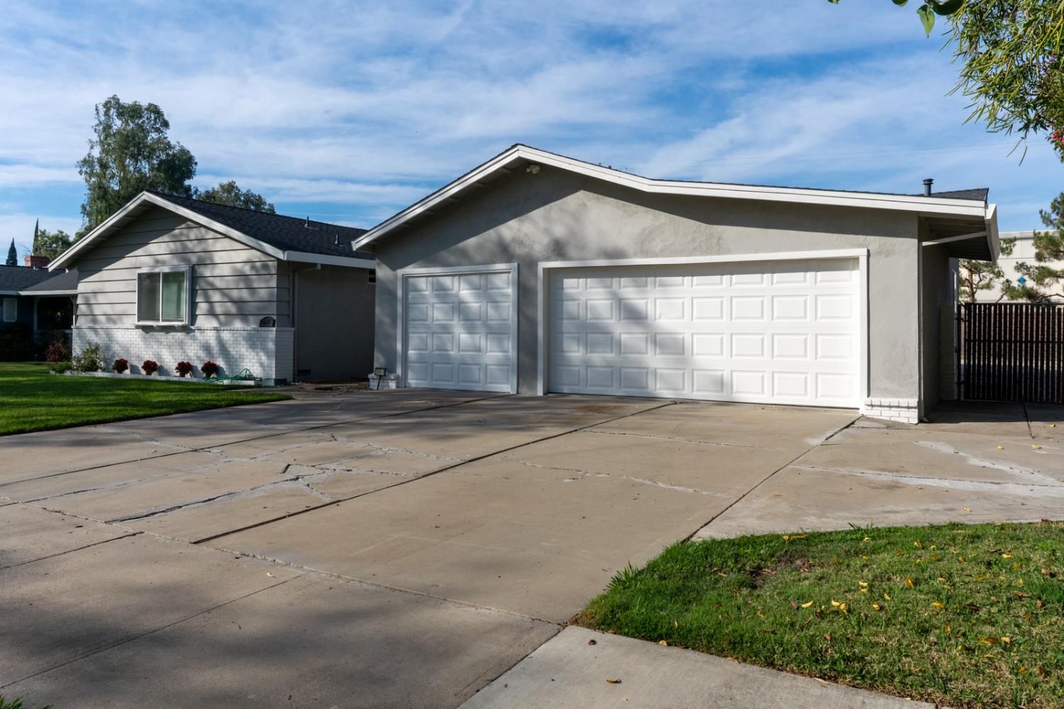 3061 El Capitan Avenue