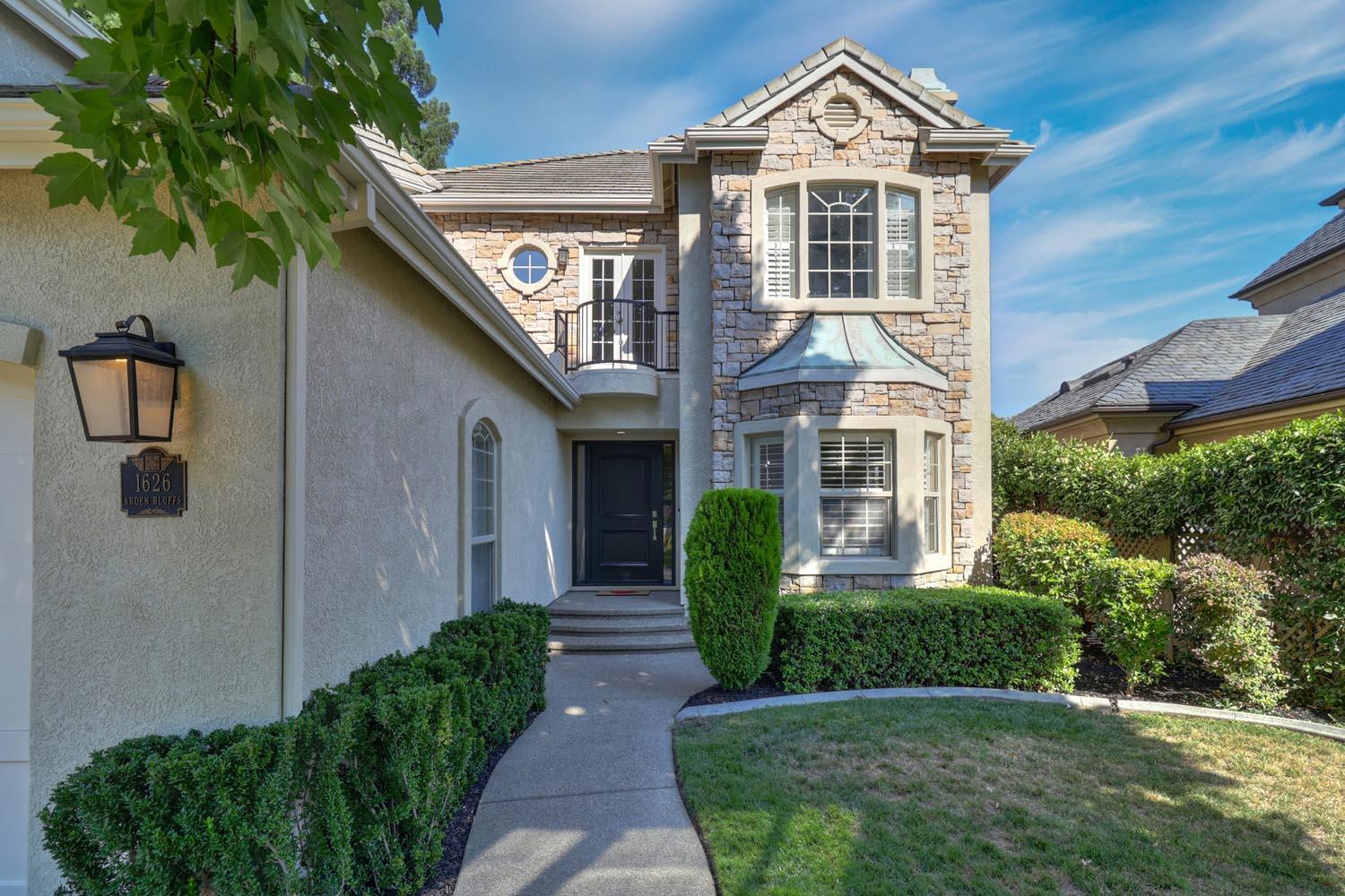 1626 Arden Bluffs Lane