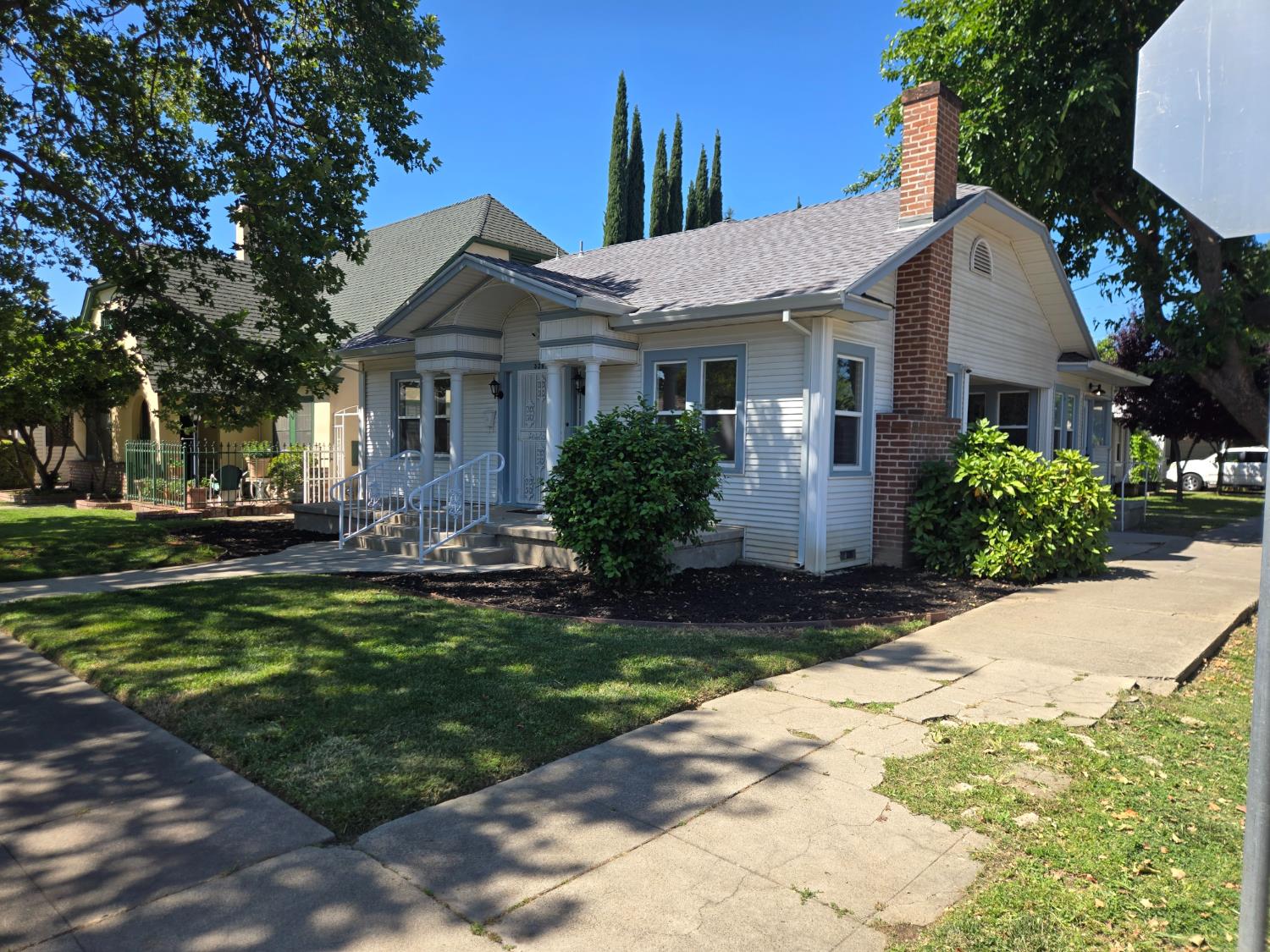 528 I Street