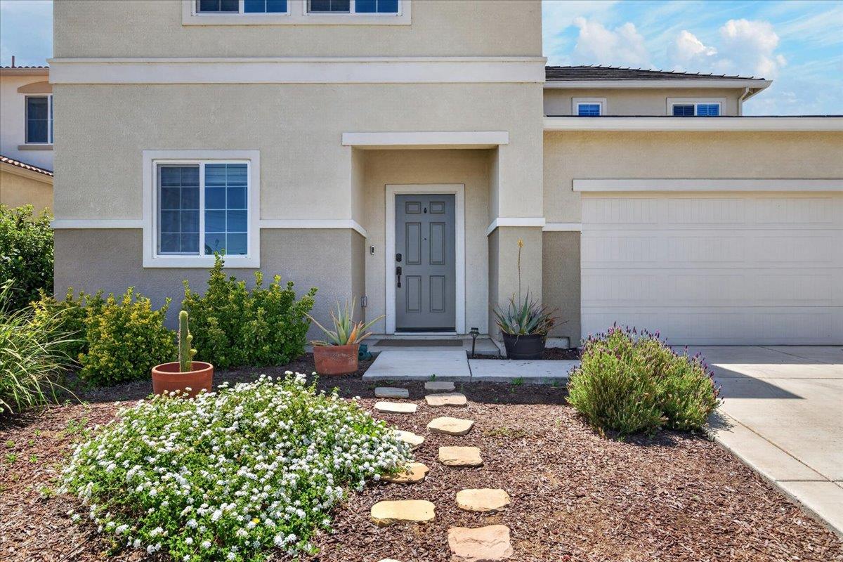 1254 Abrozo Way
