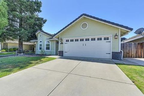 898 Cedar Canyon Circle Galt CA 95632